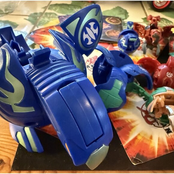 VTG Bakugan Cards Lot of 13 Set Limited Vintage Rare Bulk Magnetic Collectible - Picture 9 of 13